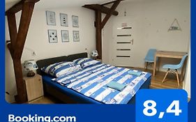 Sea World Apartments Mansarda