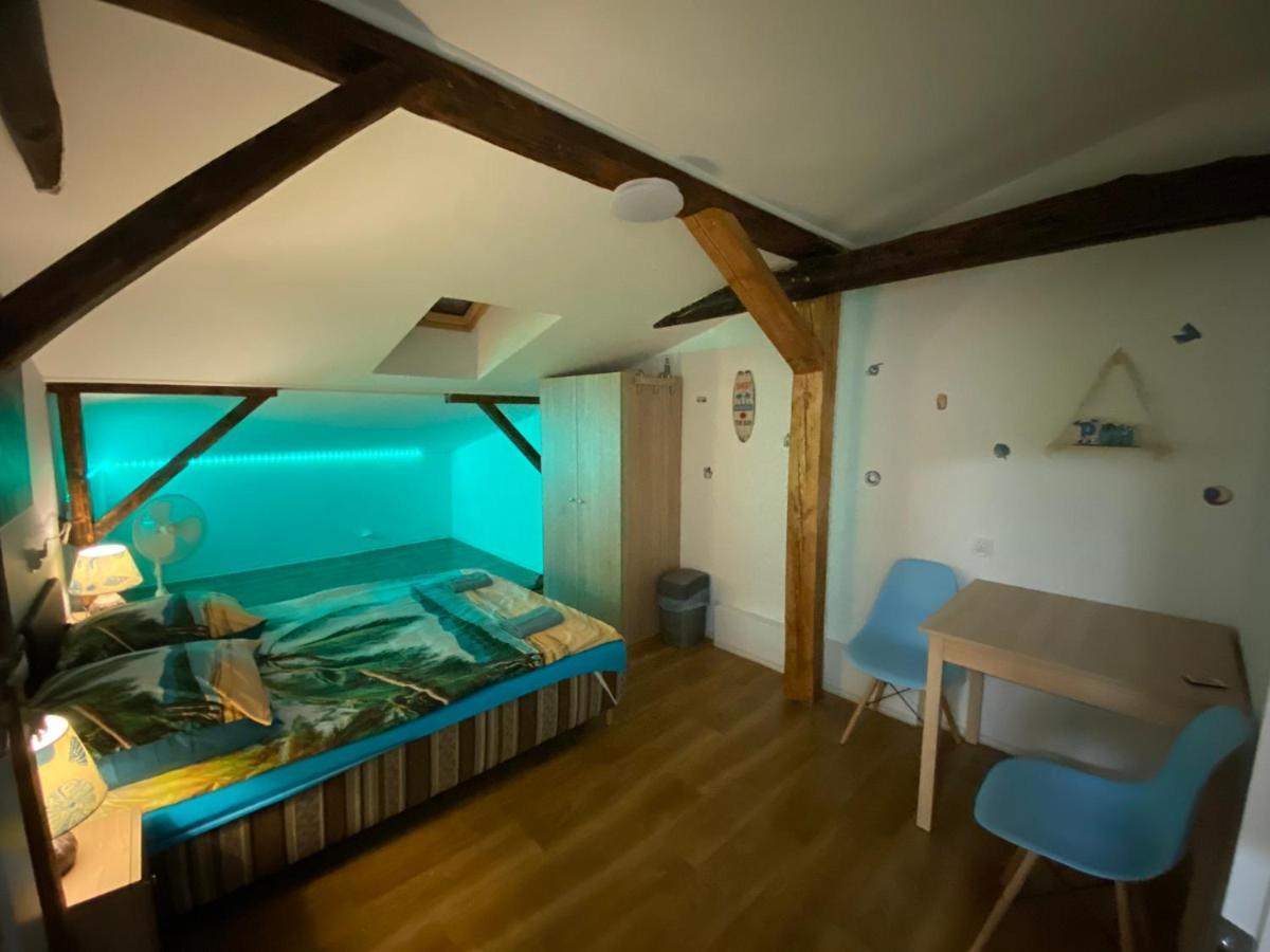 Sea World Apartments Mansarda Гданьск Экстерьер фото
