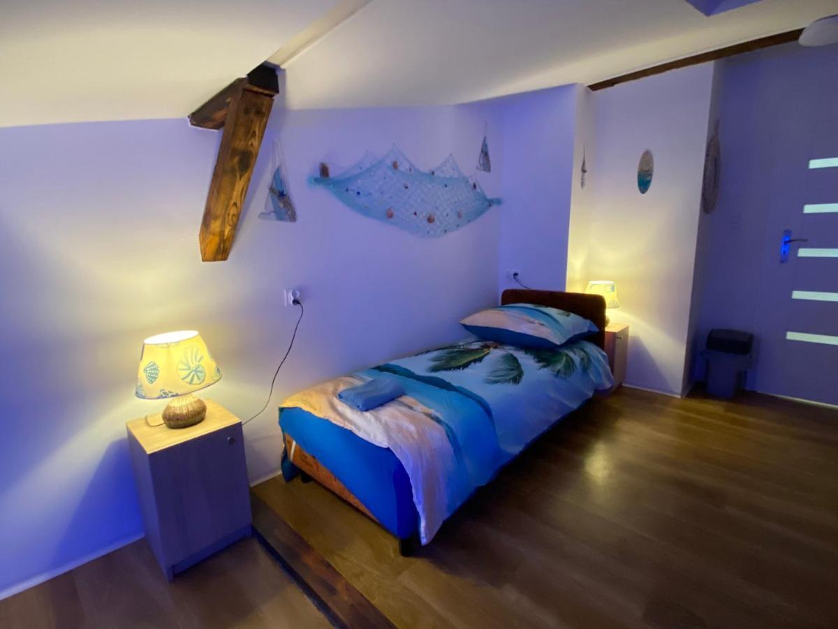 Sea World Apartments Mansarda Гданьск Экстерьер фото